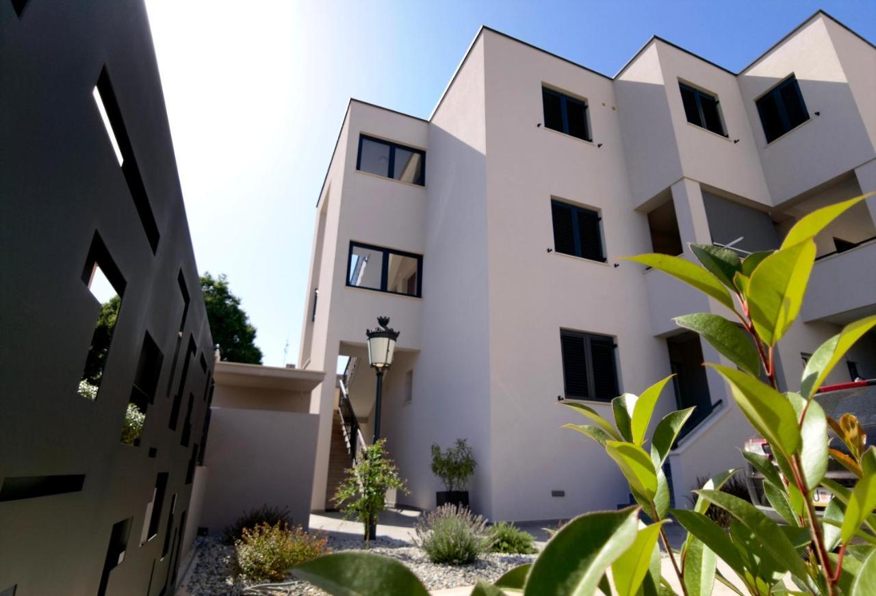 Stay In The Very Heart Of Porec - 50M To The Beach Exteriör bild