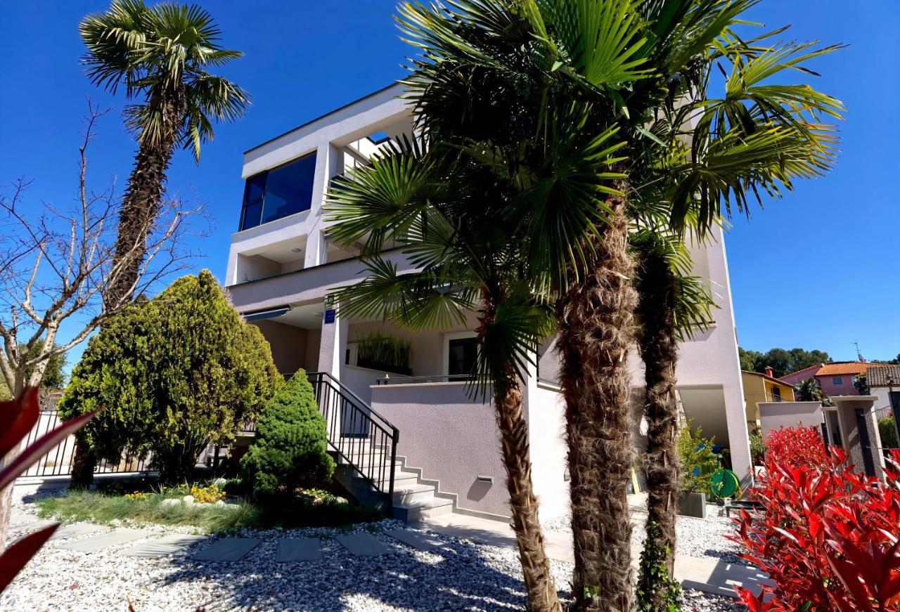 Stay In The Very Heart Of Porec - 50M To The Beach Exteriör bild