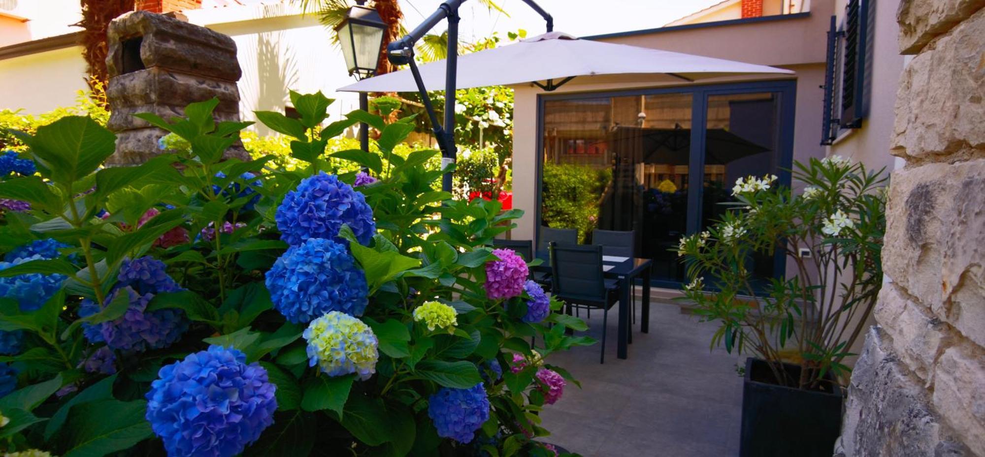 Stay In The Very Heart Of Porec - 50M To The Beach Exteriör bild